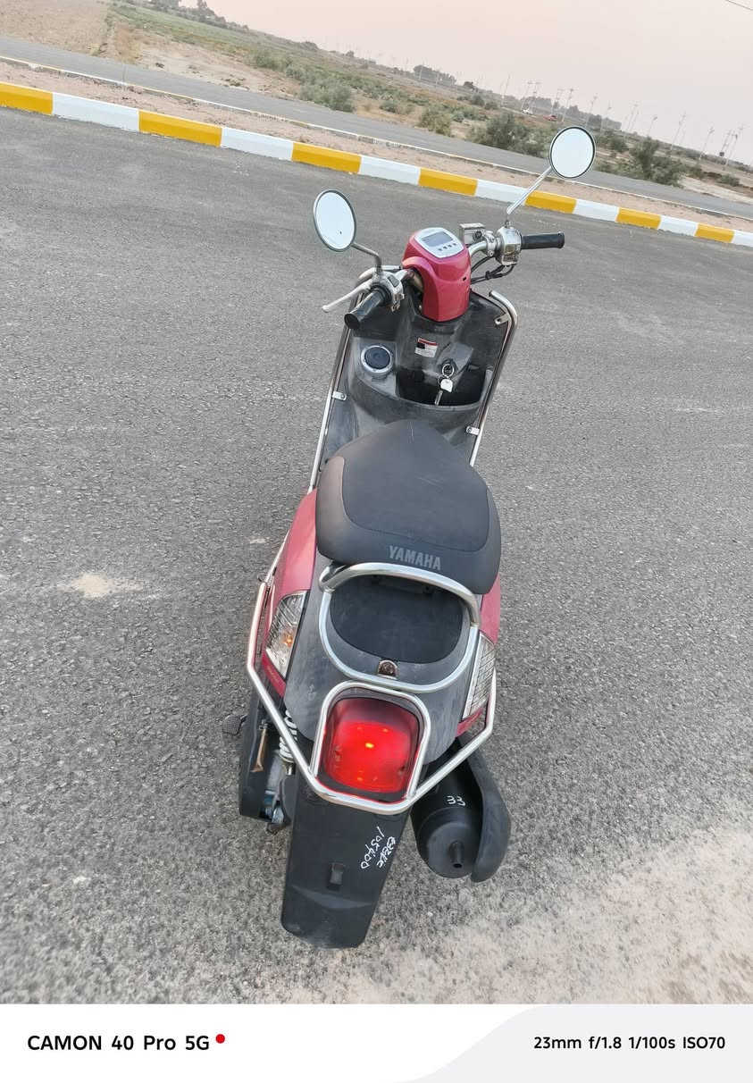 سلام عليكم دراجه بوليس البيع دراجه جديده  صارله شهر من طلعه من رمبه لوكاله موجوده طلعه من معرض عاشور  ختم واحد وي المكينه بيه ملحضه بسيطه بل كفرات السعر واحد 100وبيه مجال قليل مكان ميسان ***********
