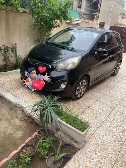 السلام عليكم كيابيكانتو 
م2014 
ماشايه 68
خليجيه مابيه ضربه 
جراد بلقماره قليل 
فول مواصفات سلايت وتحكمات 
محرك 1400 انسى الصرف
للستفسار اتصل 
***********
 للعلم سياره مال بنيه وبسمه 
رقم دولي
