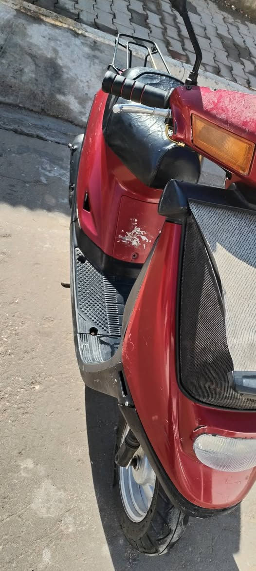 سلام عليكم ماطور للبيع اي عيب مابي كهربائيات كله شغاله فقط نقص باتري سعر 175 وبي مجال الشراي يجي خاص او يتصل ***********
