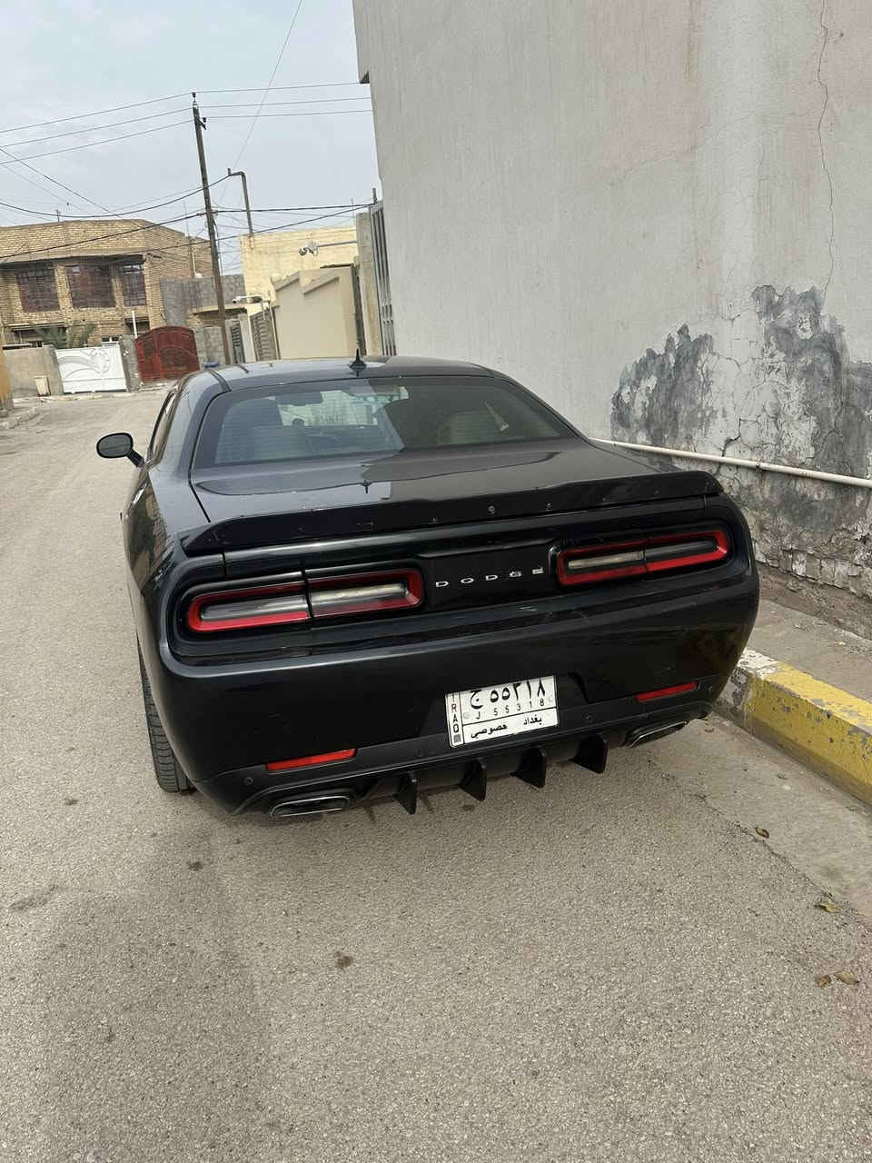 جالنجر موديل ٢٠١٦
السياره نظيفه كلش واحلى من الصور بيها ٣ قطع و شويه بلجاملغ الخلفي كير مكينه شواصي تكم لغد كله كفاله 
مواصفات الامريكي المعروفه مكينه 3600❤️‍🔥
السعر ١٣٠ وبيها مجال 
وترهم مراوس هم 
***********
