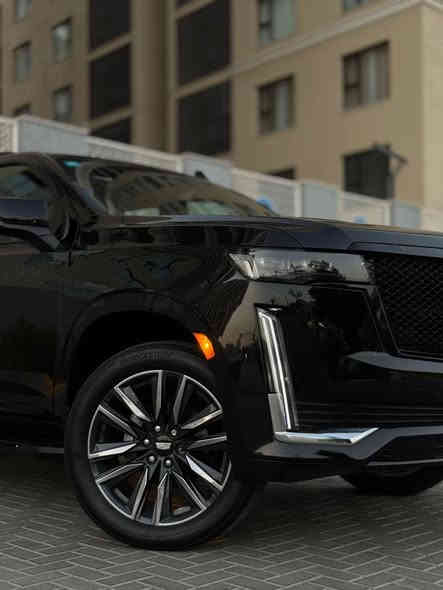 كديلاك اسكاليد 2023
وارد امريكي
ماشيه49 الف كيلو 
فول مواصفات 
2. بانوراما 
3. 36 سماعه 
4. بصمه تشغيل عن بعد 
5. دفع رباعي 
6. كامرات 360درجه
7. صندوق كهرباء + ع حركه القدم 
8. كشنات تدفئه تبريد 
9. شاحن لاسلكي 
10. جكات 
11. لد داخلي متغير 
12. تبريد 3 قطع 
13. داتشو عداد بالجامه 
14.  شاشات خلفيه 
15. كأمره بالمري 
16. 
17. رقم بغداد تحويل مباشر
18. صبغ بنيد ودعاميه فقط
19. مكان السياره بغداد السيديه
21. الاستفسار***********
