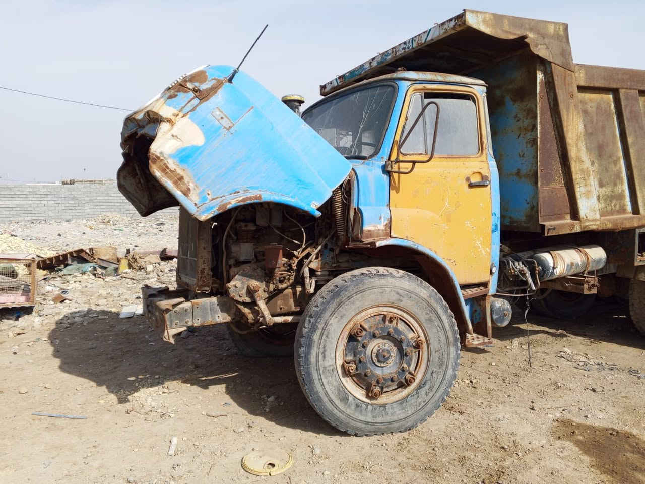 قماره مانّ للبيع السعر 8ورقات   الاتصال ***********
