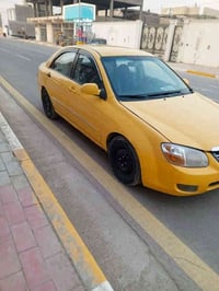 سياره سيراتو موديل 2007  رقم نكليزي  سعر 62 وبيه  مجال07730666427 / 07...