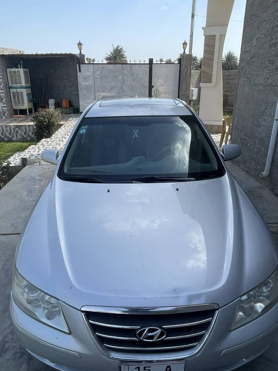 سلام عليكم للبيع سوناتا موديل ٢٠٠٩وارد أمريكي سياره فول مواصفات تحكم ستيرن فتحه سقف كأمره خلفيه حساسات خلفيه رقم أنبار محرك ٢٤٠٠ سياره بيه فقط جاملغ  خلفي صبغ بدون دواخل السعر ١٢٣ بيه مجال بسيط بيع او مراوس حسب القناعه العنوان الرمادي رقم صاحب السياره ***********
