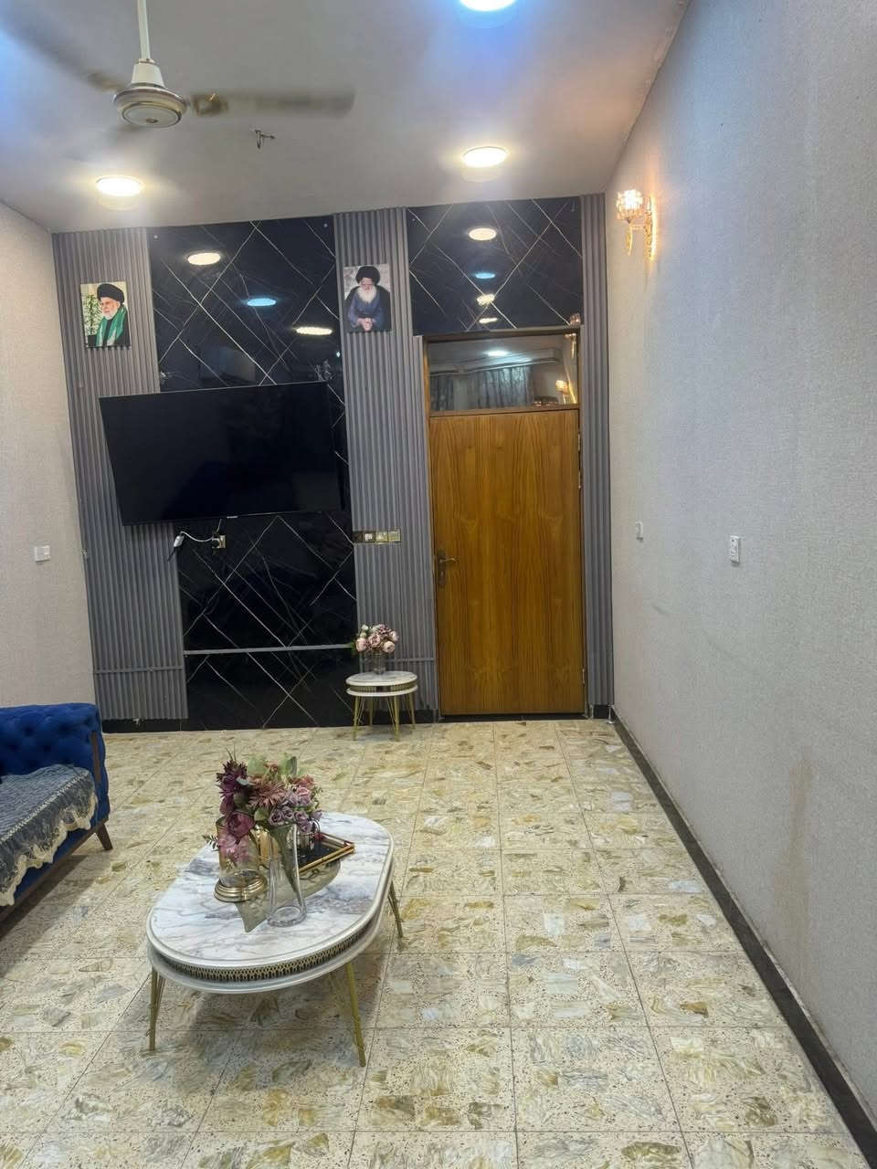 السلام عليكم ورحمة الله وبركاته
بيت للبيع زراعي سند 25 
المساحه /115
الواجه / 6
النزال/ 20
سنه البناء / 2022
عدد غرف النوم /3 وحده جوه وثنين فوك 
العنوان البلديات ضياء الحلفي شارع البانزين خانه ثالث فرع على اليمين  المربع الذهبي 
سعر / 185 مليون 

الهاتف/ ***********
