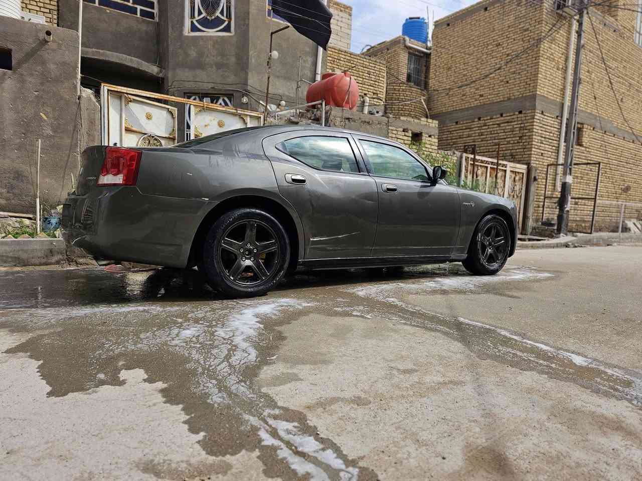 جارجر 2010 دخول خليجي مكفول من (الكص) بدون أرقام جاهزه السياره مثل ماموضح بل صور مكاني ناصريه *********** السعر 39
