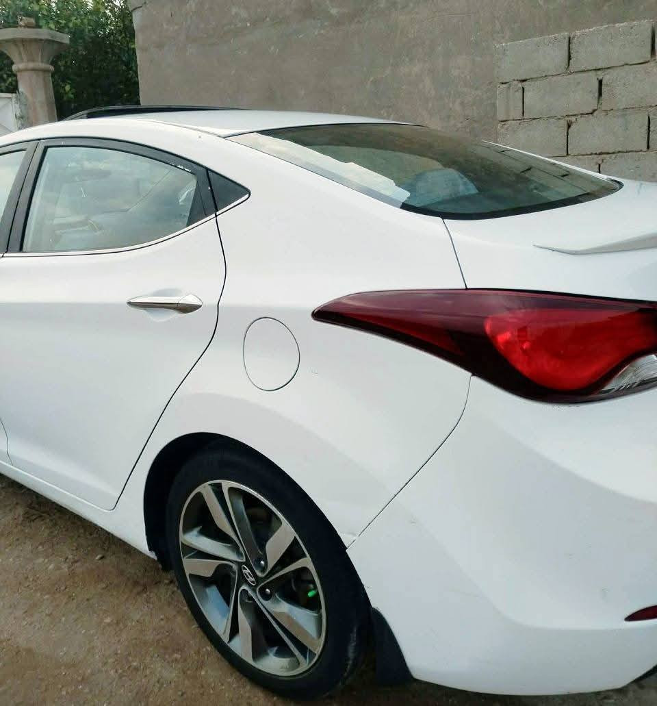 السلام عليكم
النترا 2015  خليجي 
 رقم بغداد  
فول مواصفات السياره  
واعلى فئه GIS
محرك 2000
فتحه سلايت 
كاميرا
حساسات 
كشنات امامي كهرباء  
كشنات خلفي قلاب 
قطعتين تبريد 
يدات نيكل 
 خمسه ويل كب 
انضمه قياده 
تحكمات ستيرن جهتين 
السياره مفوله مواصفات خير من الله  
مكفوله كفاله عامه 
السعر: 133
 المكان: كربلاء 
الرقم: ***********
