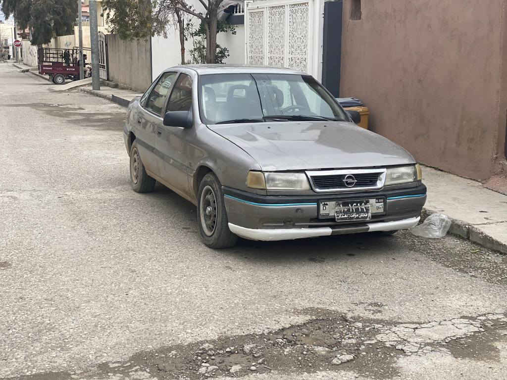 ئۆپڵ مەکینە 16قایشپان سەنەویە سەیارەکی پاکوخاوێنە ماڵی دۆستە سەیارەکە سەیارەی مەعرەز نیە هیخۆمە بەشەرتی گێڕو مەکینە ئەی فرۆشم مەسرەفی تیانیە  لەچەمچەماڵم *********** شمشمل, السليمانية
