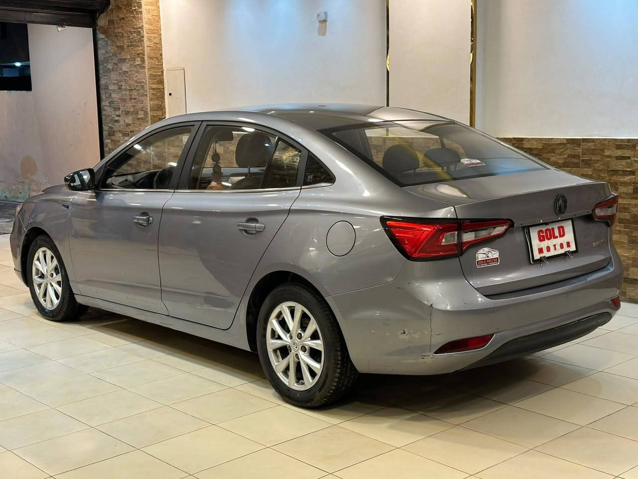 MG5 2020
تاني فئه بصمه و اتنين ايرباج و اي بي اس و جنط 
فابريكة بالكامل من الداخل والخارج معادا داير رفرف و اكصدمين 
عداد 113 الف كيلو 
رخصه سنتين مرور اسكندرية
متاح قسط بأقل مقدم و اقل فايده 
معرض جولد موتور حدائق الاهرام البوابه الرابعه 
للتواصل 01010021503 

https://www.facebook.com/share/1AugQuqZdY/ لينك صفحة المعرض انتظرو كل جديد القاهرة, مصر


**إذا كنت صاحب هذا الإعلان وتريد حذفه لأي سبب، رجاءا أرسل رسالة إلى الدعم الفني**