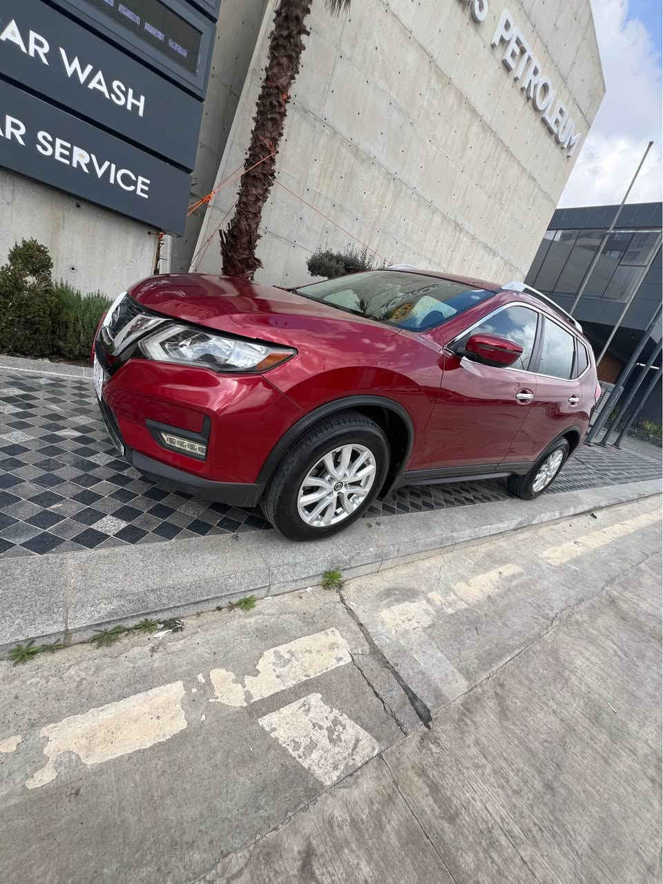 نيسان ڕۆگ ٢٠١٩ 
سه نه وي ره قه م تا ٢٠٣١ تازه يه 
ده بڵ ئە کسل 
کوشن هیتە ر
کامل ڕادار
خه تي جاده ئاوێنە ئیشارەت
سندوق شە فت کارە با
شە غال 
تاقم تايه تازه 
بە شە رتی گێرو مە کینە
جە مە لخ و بۆنیت بۆیاخە بێناوگرتن
ساردو تە عيلي نيه
***********
سلێمانی السليمانية, العراق
