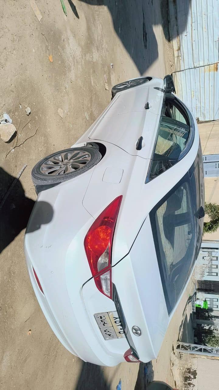 لبيع او مراوس حسب قناعه سوناتا خليجي 2011 سعر 83بيها صبغ حزام بدون حادث ولا دواخل
مكينه2400
مكاني نجف ***********
