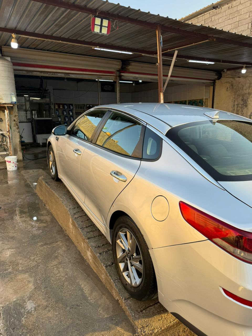 كيا اوبتما 2019 موصفات FE
رقم بابل انكليزي باسمي 
بيها جاملغ خلفي وجنطه
والجاملغ الخلفي الثاني كليرررر
صور الحادث بل منشور 
السعر 129وبيها مجال بسيط
مكاني حله شارع 80

***********
