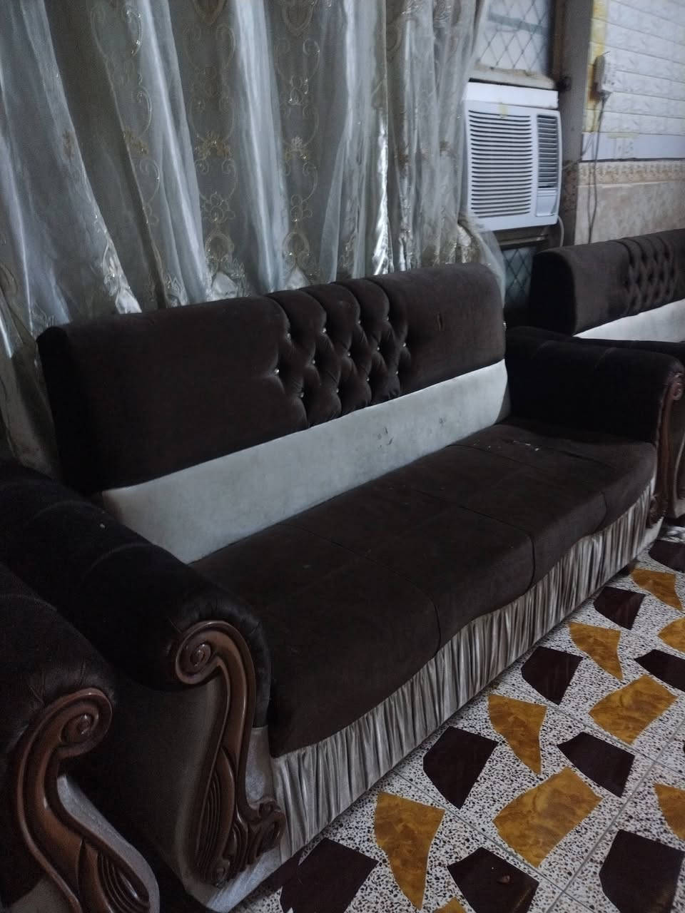 تخم النظافه ٩٠ بلميه عشر مقاعد السعر ٥٠٠ وبي مجال للإستفسار الاتصال *********** مكان كربلاء طوريج
