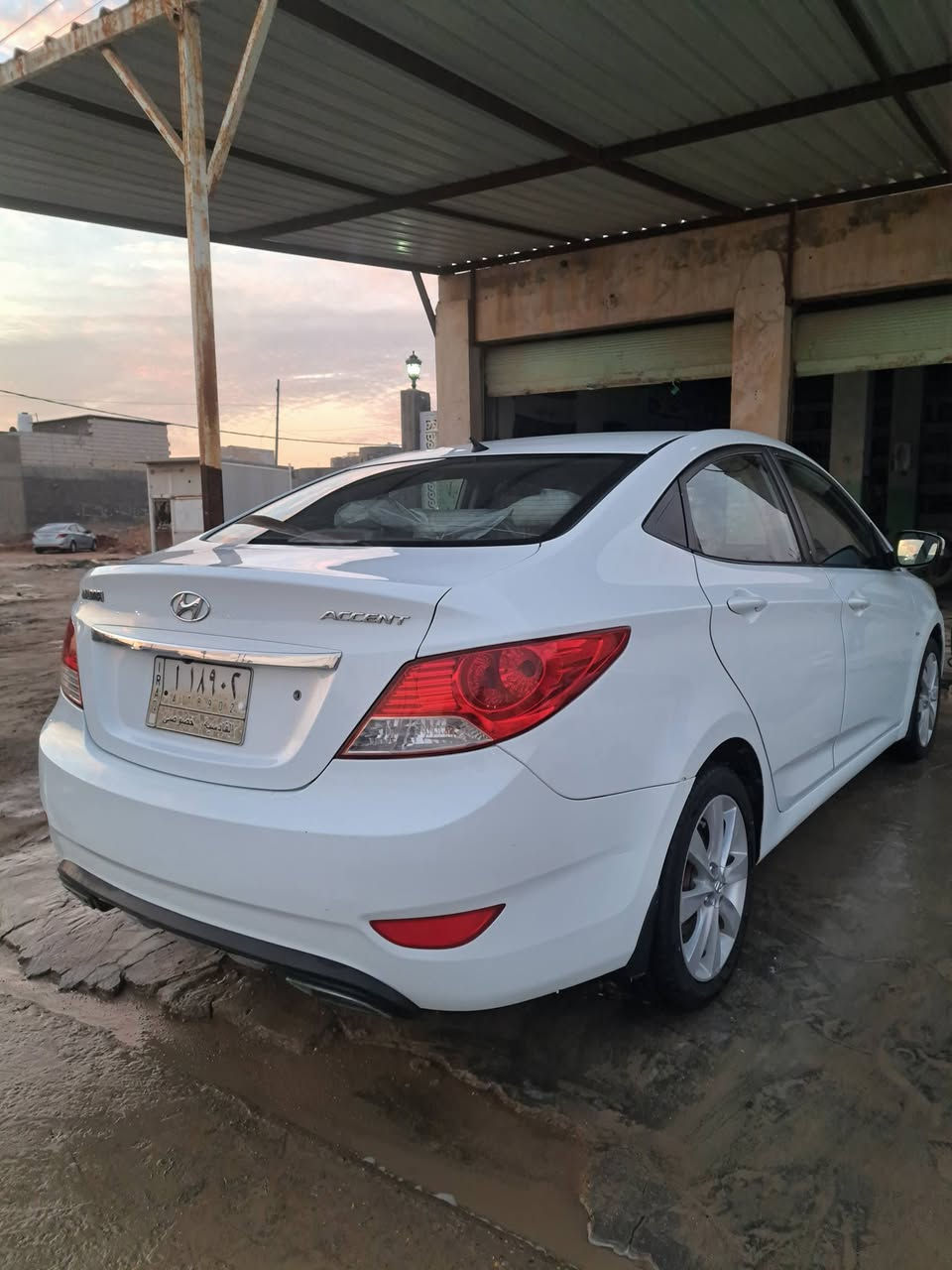 السلام عليكم اكسنت مديل (13) مكفوله كفاله عامه من ضربه وصبغ وتبديل / مكينه الف وستميه عله وضع الشركه برغي ممفتوح بمكينته فول مواصفات فتحه اربعه دسك ( Aps )خمسه ويل كب استيرن صاج ماشيه (170) حقيقي سعر السياره (105) وبيه مجال حق الجيه مكان السياره النجف قضاء الحيره وهاذه رقمي ***********
