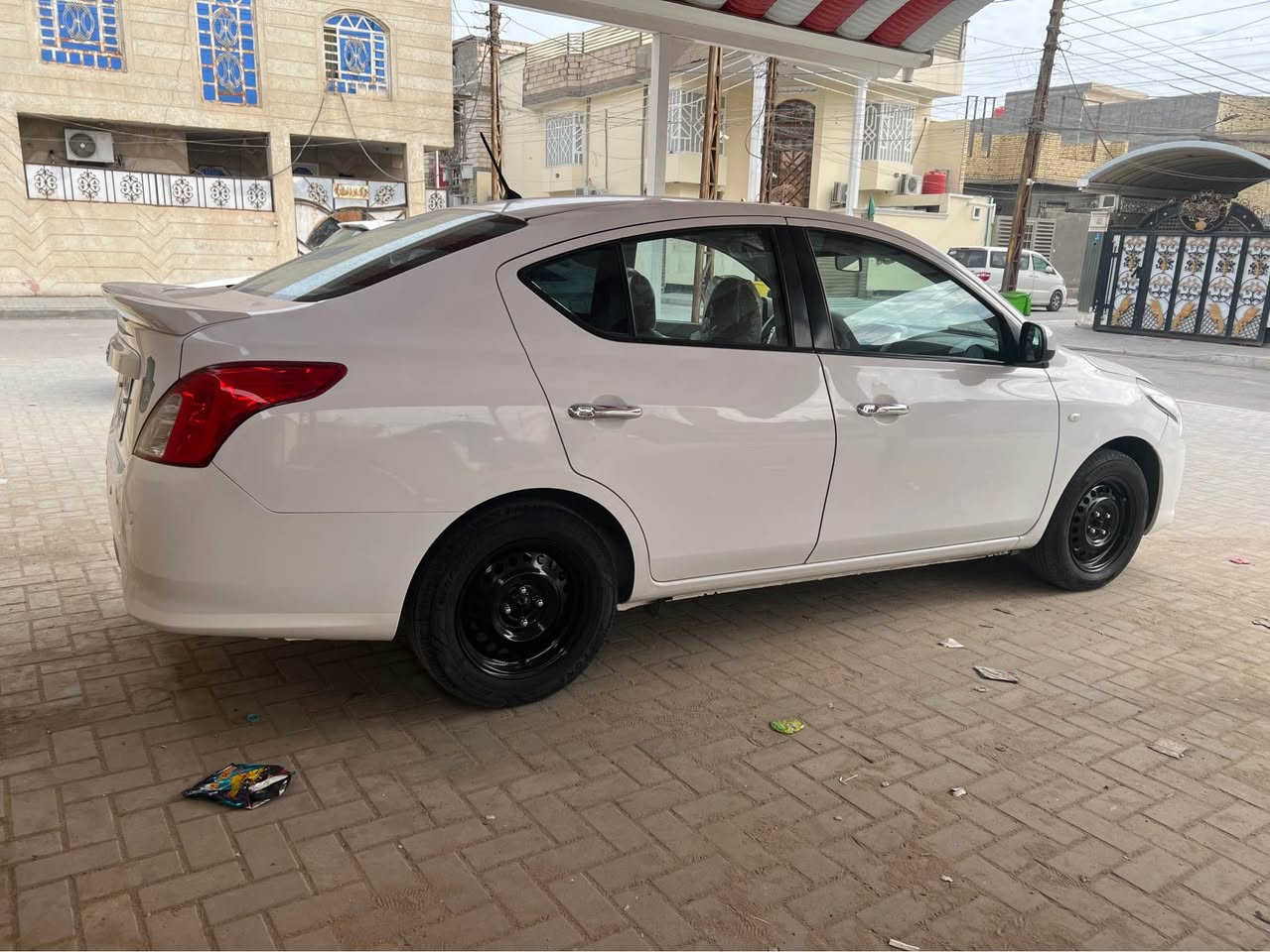 نيسان صني 2021 هندي كفاله عامه حته من البارد
رقم اربيل سنويه بعدها لنهايه السنه
ماشيه 83 الف كم حقيقي شرط الفحص
السياره ع وضع الشركه ماملعوب بيها ابد 
السعر 113 ورقه 
*********** البصرة, العراق
