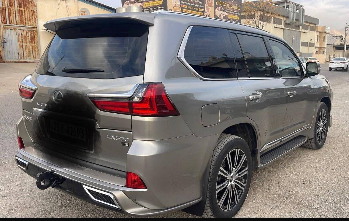 لكزس موديل 2018 بريمي فل مواصفات
ماشية بس 80 ألف
بدون صبغ بدون بارد
باقية على دك الشركة
كلشي بيها بشرط
سنوي ورقم جديد، ورقم السليمانية

💎 ســعــر ✅ ::  الــرد تلقائي 📮

گير ومكينة بشرط
ما بيها أي مشكلة

رقم صاحب السيارة
***********
