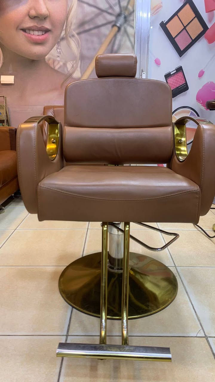 كراسي جدد اخذتهم قبل 5اشهر ولوكر هم مكاني المنصور


**إذا كنت صاحب هذا الإعلان وتريد حذفه لأي سبب، رجاءا أرسل رسالة إلى الدعم الفني**