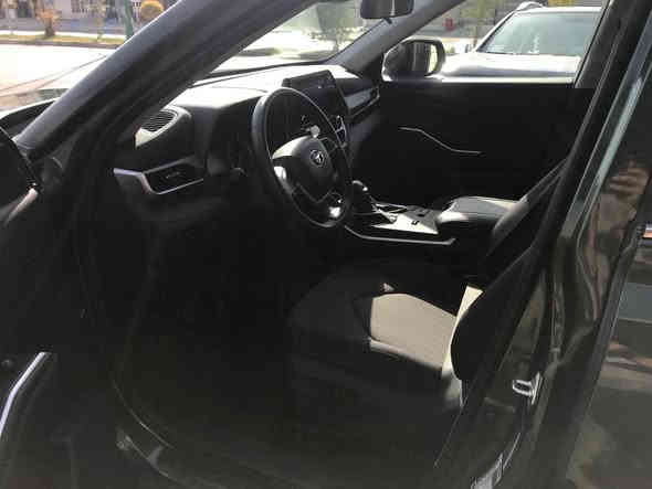 السلام عليكم هايلندر 2023 هايبرد منفيس ماشية ٧٠٠٠ الف السعر 315 وبيها مجال قليل هذا رقم الشاصي5TDBBRCH1PS563459 تسجل  كافة المحافظات ب ٢٨٠ الف او مراوس بسيارة اقل حسب القناعة مكانها جنوب الموصل للتواصل ***********
