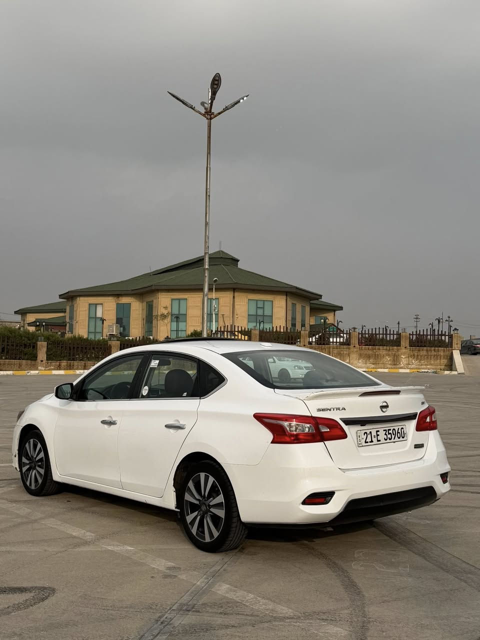 سلام عليكم نيسان سينترا موديل 2019  (SV SPECIAL) فول فول مواصفات صلايت رادار امامي و رادار جانبي صبغ حيزام بدون دواخل بدون ايبراگ للستفسار اتصل  ***********  واتساب
