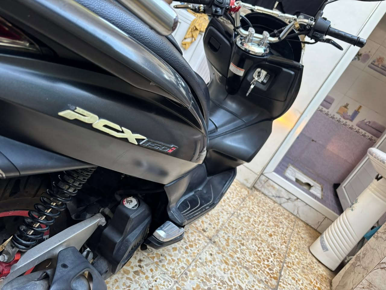 السلام عليكم دراجه bcx جيل الاول
ماشيه (٣٢
درجه مكفوله كفاله عامه كفر مكينه كله بلادي دراجه مابيها اي نقص فول الفول واحد على واحد مكينه 150ستان كهربائي حساس زدحام دراجه مال جناي لون اسود طافي مميز سعر ١٣ وبيها مجال حك الجيه
شراي يتصل ***********
مكان بغداد الشعب او مدينه
