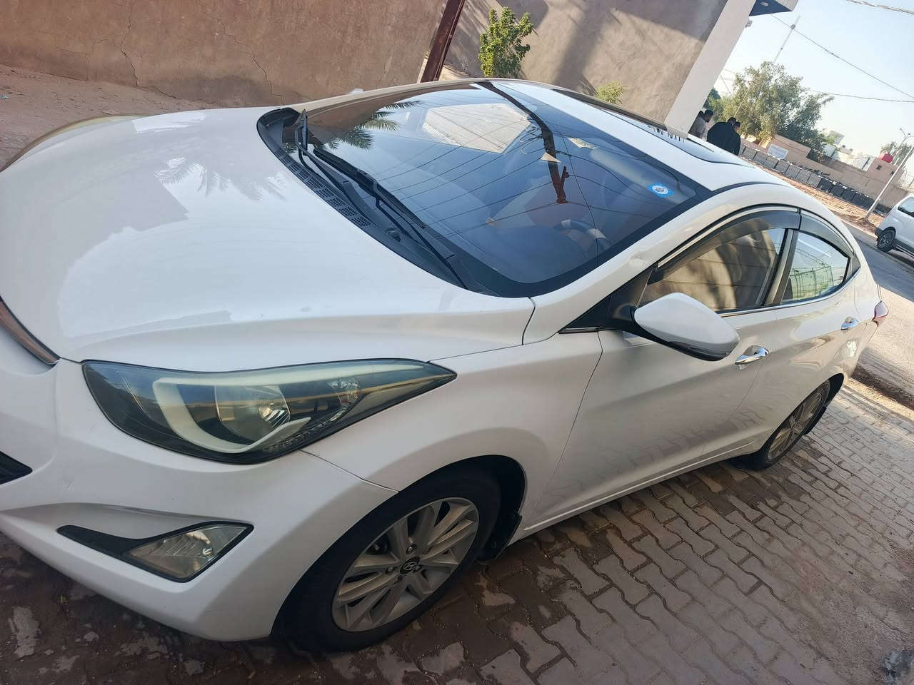 النترا موديل ١٦خليجي تبريد امامي وخلفي فتحه مري شفط شاشه كامره اشاير بالمري دشبول صاج سياره حلوه جديده بااسمي رقم نجف رقم انكليزي سنويه 28بس بيه جاملغ وبنيد تبديل بدون صبغ ضربه بسيطه ستوته بدون دواخل العنوان نجف مشخاب الاتصال على ***********
