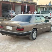مرسيدس دب • ١٩٨٨ • رقم بغداد