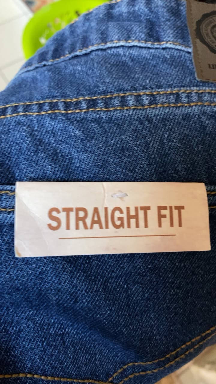 قياس 40 فقط رجاالي ماركة mo


**إذا كنت صاحب هذا الإعلان وتريد حذفه لأي سبب، رجاءا أرسل رسالة إلى الدعم الفني**