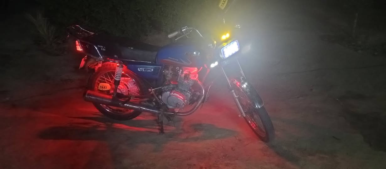 نامه شلامجه موديل 20 بس تانكي تايجر كله مكفول وشغال كهربائيات كله شغاله بيه شلعه فول كلك وليس اوراق وبيه بليته ورقم شاصي متعهد بكلشي السعر 425 بيه مجال مكان بابل الحمزه الغربي قرب معمل السكر ***********
