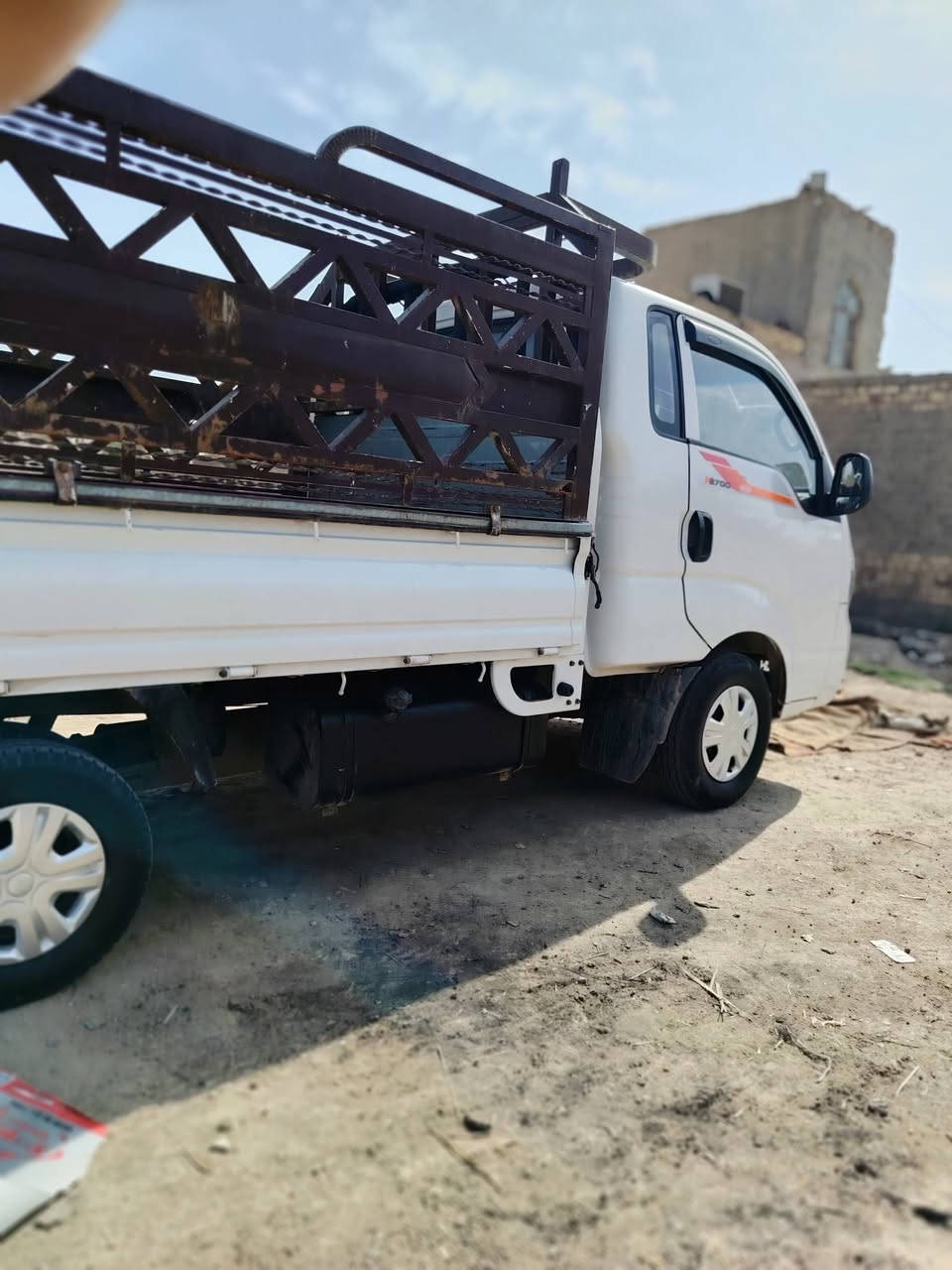 السلام عليكم كيه 2017 مكفوله
المكان ذي قار السعر 115 وبيها مجال ***********
