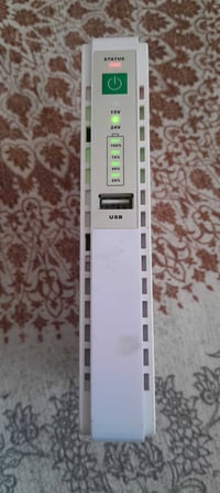 يو بي اس • نص عمر • يشغل ساعتين