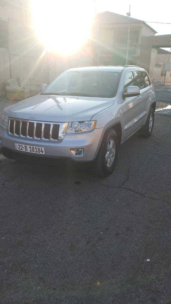 سياره لبيع سياره اكلين بدون صبغ معروضة 175 بيه شويه مجال***********
