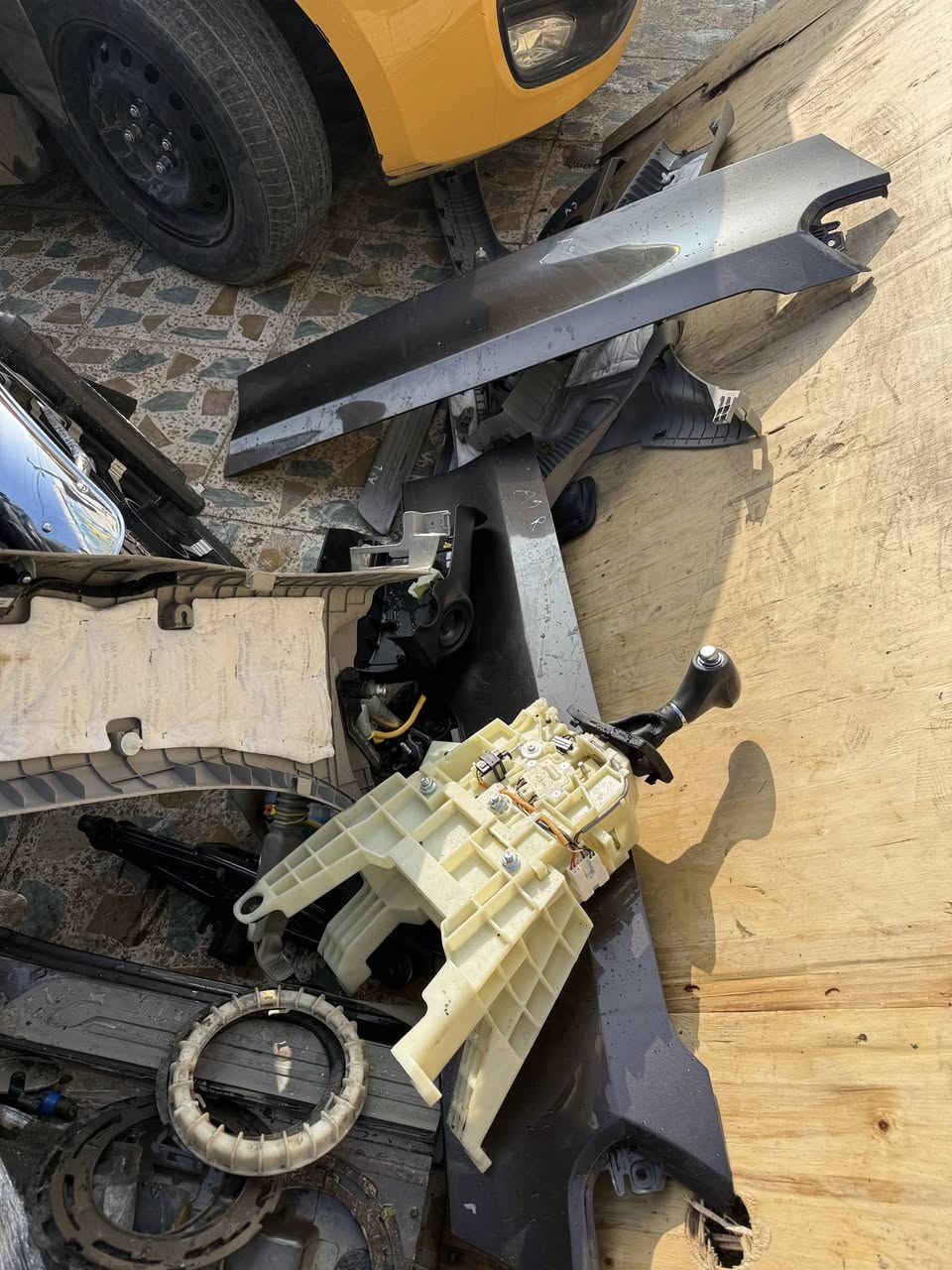 تفصيخ كيا سيدونا 2017
حجم المحرك 3300 GDi 
توصيل موجود 
*********** 
واتساب
