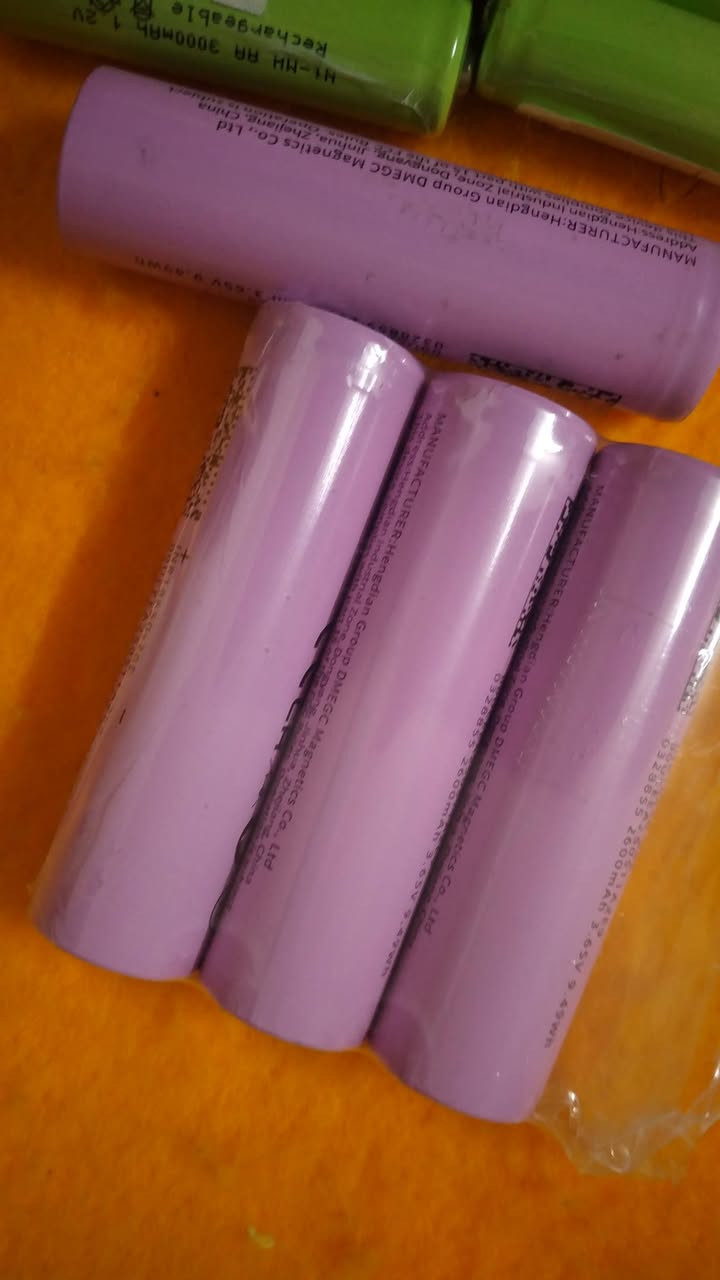 بطاريات ليثيوم حجم صغير 12 قطعه . مع التوصيل ((25)) المهتم تواصل خاص توصيل متوفر


**إذا كنت صاحب هذا الإعلان وتريد حذفه لأي سبب، رجاءا أرسل رسالة إلى الدعم الفني**