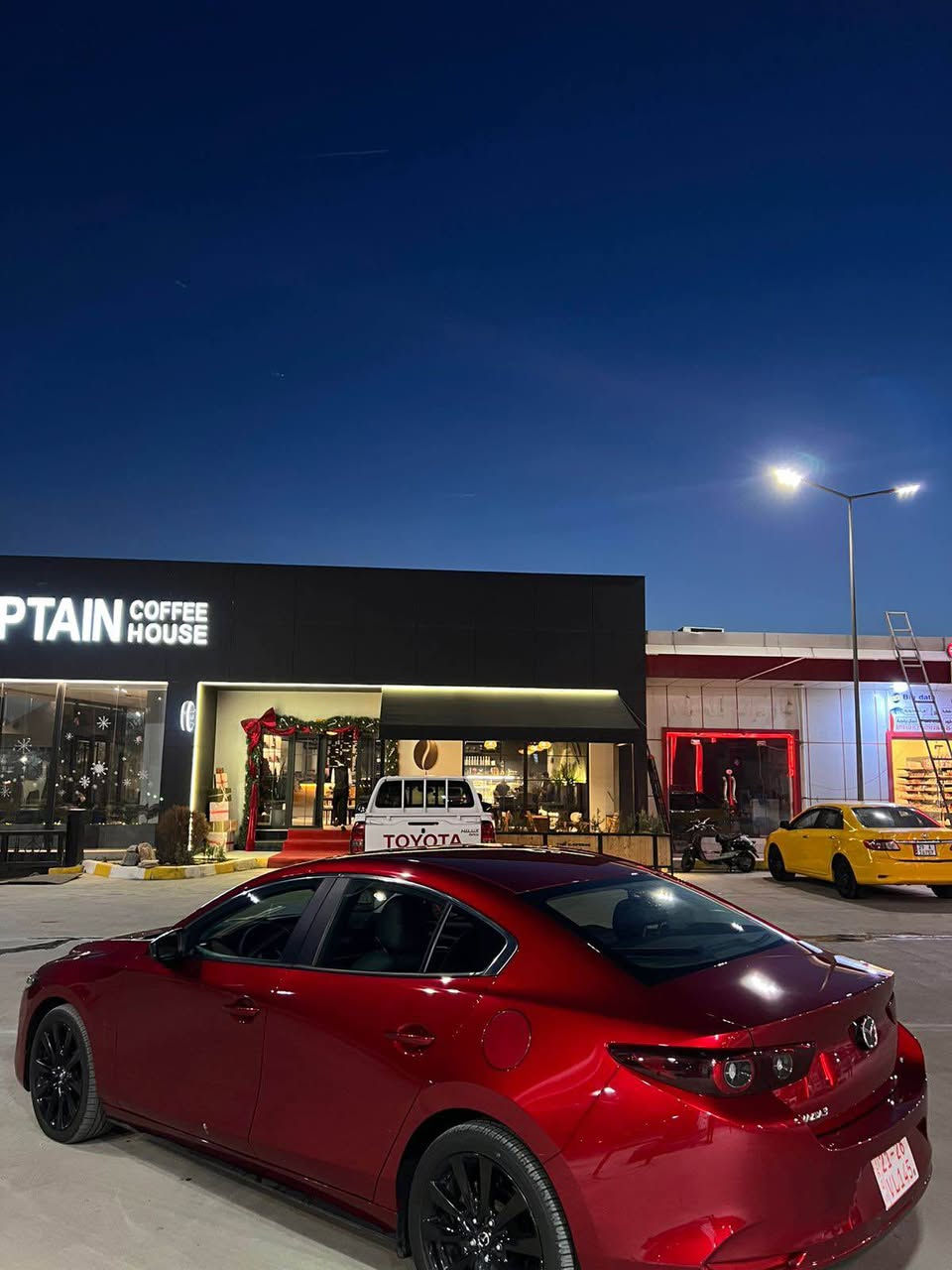 مازدا 3 موديل 2024
مواسةفات/  مةكينه 2.5 كوشن جلد ويل كرؤم بةسمه  13 هةزار رؤيشتوه 
تيبينى/تةنها بونيتى بوياخه دةعامى بؤ دةعامى بوياخى نيه بى دةواخل كاتى سليماني 3مانگى ماوه بؤ ژماره كردن
نرخ/135
***********

عربى/مازدا3 موديل2025/مواصفات،مكينه2.5 ،كشنات جلد،ويل كروم،بصمه،ماشيه13 الف،فقط بونت صبغ وبدون دواخل من دعاميه للدعاميه:السياره رقم كاتي السليمانيه وبيه مجال 3اشهر للترقيم..السعر135$
*********** كركوك, العراق
