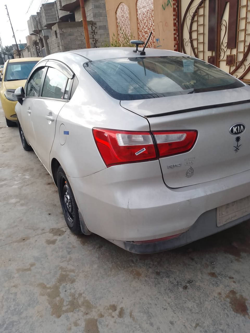 كايه مغولي موديل 16 مصبوغه حزام امريكي كواد من عده جملغات ثنين فول عادي سعر 73بيه مجل رقم بغداد يساره بل موصل شرط تحويل ***********بي تساب
