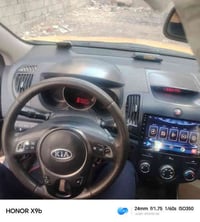 كيا فورتي  موديل ١٢ سيارة نضيفة خير من الله سعر ٧٥ وبيه مجال 077085810...