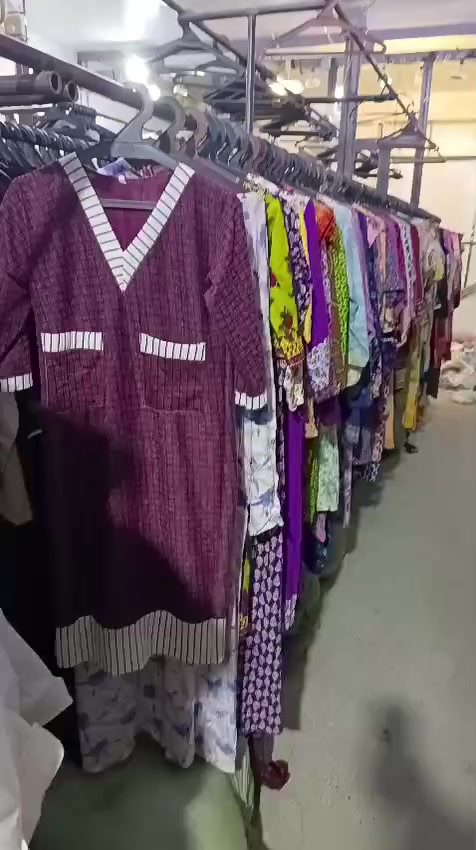 بسم الله وعلى بركة الله 
سوينالكم عرووض بمناسبة عيد الفطر
تابعو الفديوهات 
رداء سعر القطعه ب٨ كل قطعتين ب١٥ 
مخور ودراعه سعر القطعه ب٨ كل ٣ قطع ب٢٠ 
مخور بناتي سعر القطعه ب٣ كل قطعتين ب٥ 
نفنوف بناتي سعر القطعه ب٥ 
دشداشه نسائي سعر القطعه ب٣ 
احذيه نسائي رجالي سعر القطعه ب٦
جنط نسائي سعر القطعه ب٤ كل قطعتين ب٧
جنط نسائي كبير سعر القطعه ب٧ 
شي ان تصفيه سعر القطعه بالف 
العنوان فلوجه حي الضباط شارع المستشفى مجاور دكتوره محاسن اسم المحل مجمع الأخوين للتبضع المنزلي متواجدين لساعه ١ ليلا


**إذا كنت صاحب هذا الإعلان وتريد حذفه لأي سبب، رجاءا أرسل رسالة إلى الدعم الفني**