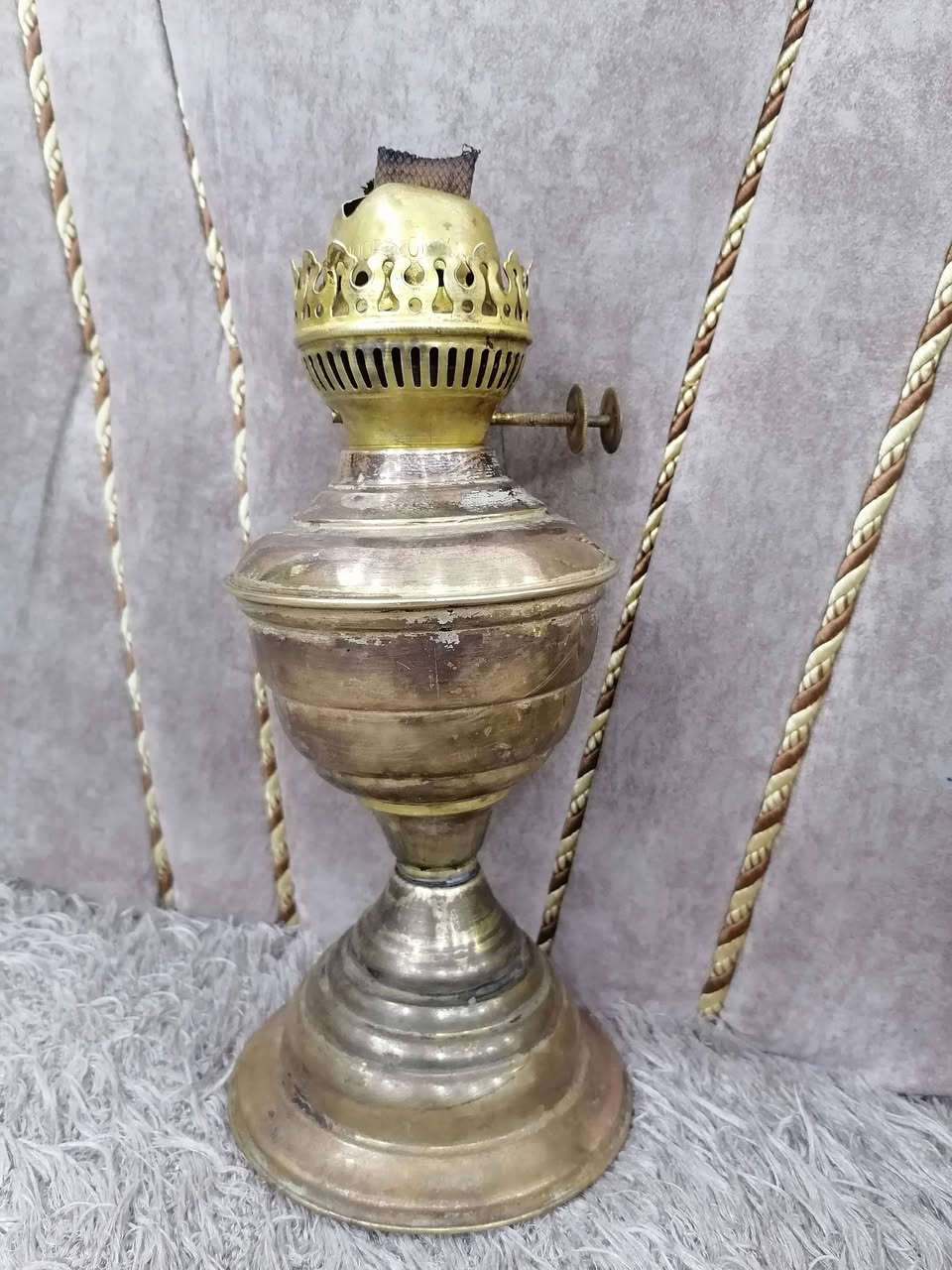 انتيكات للبيع اعتقد نحاس مكان موصل توصيل موجود


**إذا كنت صاحب هذا الإعلان وتريد حذفه لأي سبب، رجاءا أرسل رسالة إلى الدعم الفني**