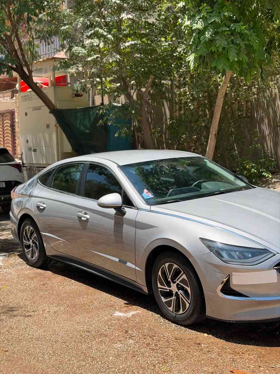 سلام عليكم
سوناتا 2023 وارد امريكي هايبرد
مكينه 2000 
مكينه مبدل بيها كرنك بامريكا وغراض بلاديه بدون تنقيص او تبخير
السياره حادثها جاملغ وبنيد وقبق جنطه وجاملغ خلفي
وطلع بيها كلير من امريكا بابين
سونار مرفق بالصور
السياره بصمه ومواصفات العاديه بدون فتحه
رقم اربيل تريد وكاله او تحويل موجود
سعرها 128 
مكانها بابل 
رقم تلفون ***********
