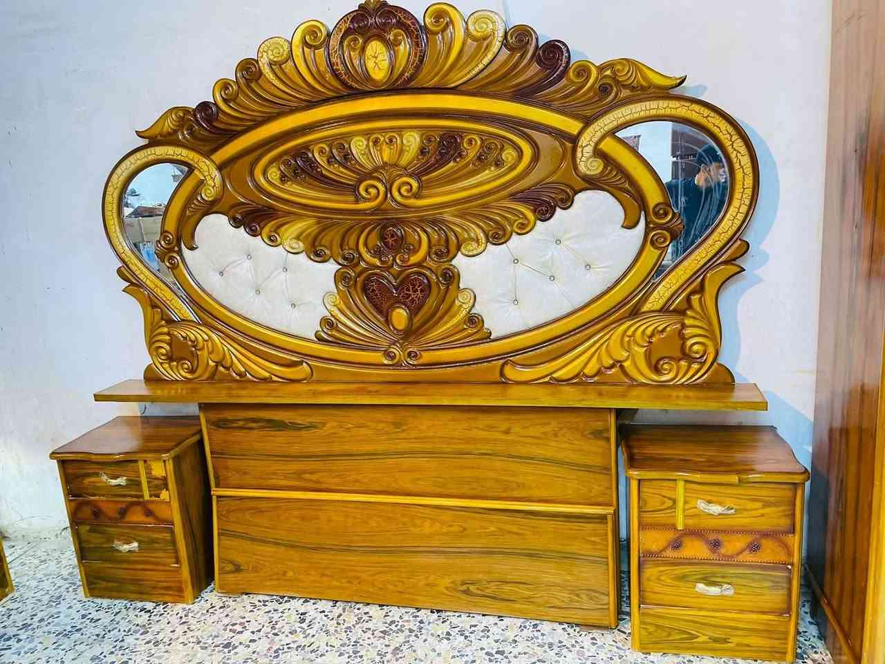 السلام عليكم 
غرفه صاج عࢪاقي مستخدام 
غرفه6/ابواب 📌
السعر 580
نضافه 80/💯 
معا نقل فقط داخل بغداد 
واتساب ***********

