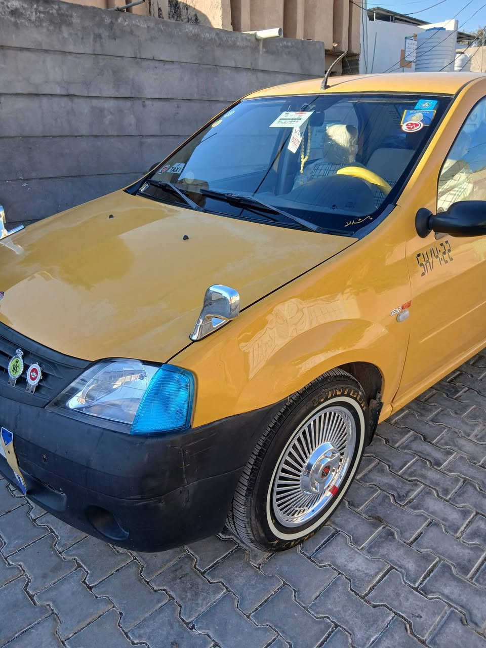 سلام وعليكم سياره للبيع  رينو لوكان موديل 2009 سياره كفاله  محرك كير كهربائيات تبريد ويه سويج  كلهه شغاله سياره مامتعوبه مال بيت مامشتغلين بيهه رقم الهاتف ***********
***********
