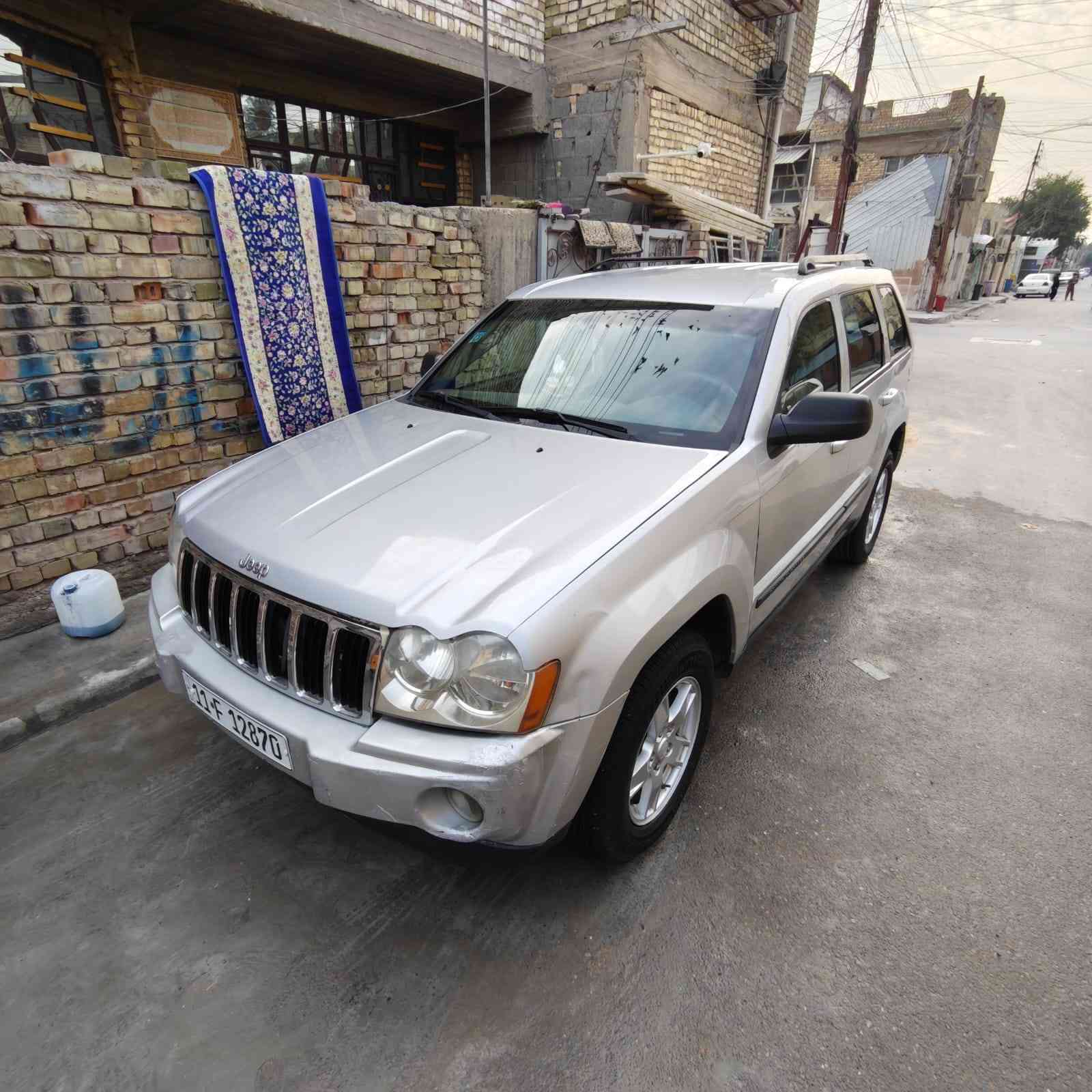 سلام عليكم..
جيب لاريدو 2007 للبيع او مراوس بدوج كرفان 

.سعر ٩٠ وبيها مجال للشراي

رقم بغداد تحويل ثاني يوم 

كشنات جلد +كهرباء +تدفئه وتبريد
دفع رباعي

تبريد ثلج

شاشه اندرود

تحكمات ستيرن

تايرات جدد

صدر خلفي جديد امامي نضيف

كشرها كدام لعين ولسونر كدامك
 غيرهن مابيها.

   مكاني بغداد الشعب شارع لصحه

مامتواجد خاص هاذ رقمي ***********

***********
