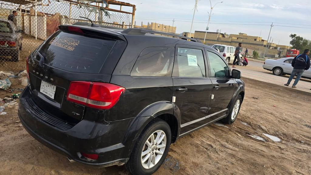 للبيع والمراوس
دوج جورني موديل 2014 حره كربلاء بسمي تحويل مباشر سنويه ٢٩وأرد امريكي  مكفوله من تبديل بيه رشات صبغ مكفوله من تبديل وضربه  سياره فئه  AT
#المواصفات
بصمه ابواب
بصمه تشغيل
شاشه
تحكم ستيرن جهتين
لايت لد
ويل كب كروم اصلي
مثبت سرعه
دبل كزوز
٦ سلندر
٥راكب
١ قطع تبريد
السياره جديده وجاهزه كير محرك تبريد تخم تاير حداديه مكفولات جاهزه للأخير من كلشي
#مكان_السياره_ذي قار الشطره 
السعر 105 وبيها مجال الشراي
للأتصال عل الهاتف
‏‪***********
*********** الشطره, ذي قار
