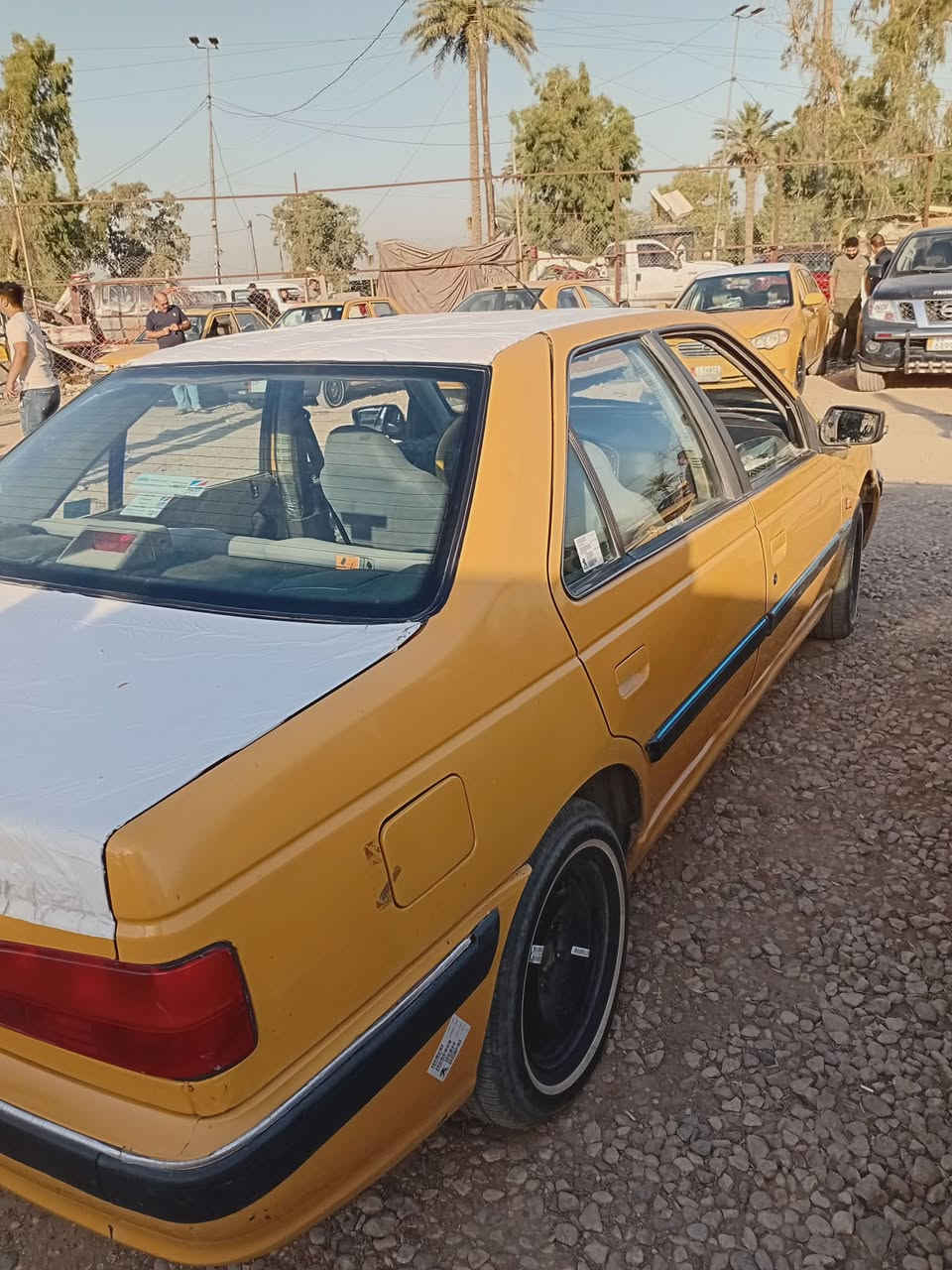 بيجو بارص موديل ٢٠١٥ كير ومحرك شرط تخم تايرات ومصفرة هيئة وغرامات وباسمي وسنوية جديدة تاريخ الانتهاء ٢٠٣١ الكريعات فرع مصور اربد ***********
