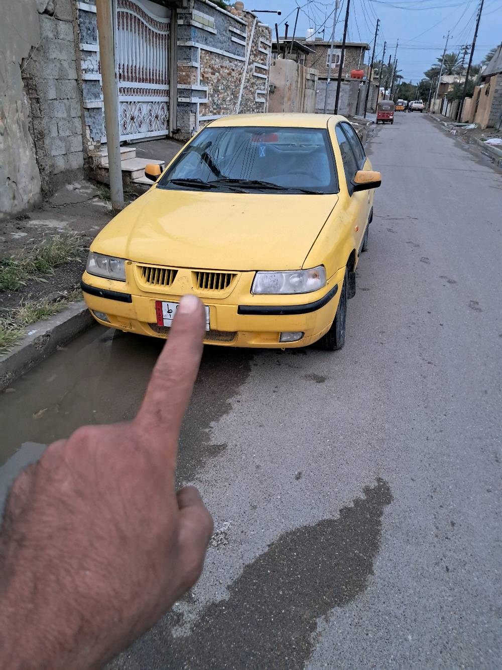 سمند موديل 2009 السيارة رقمه بغداد شرط التحويل السياره محور مكينةكورلة  وكير اوتماتيكالسيارة نقصة حداديه وترتيبات بسيطه 
بغداد بوب الشام *********** 