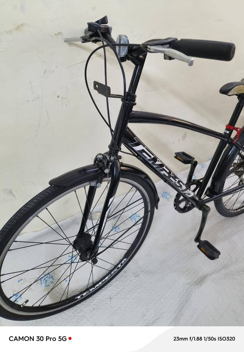 السلام عليكم 🖐
للبيع فقط 🤝
 
ماركه   مومنت لعالميه فول مواصفات 👍 

بايسكل  نوع c700 حديث ياباني 💪

ابريك امام خلفي مضبوطه👍گير
بايرد كب 
نظيف جدا 

حاويه غير مستخدم بالعراق

مكينه 1/6كير شاشه 

خفيف جدا وسريع ✈

جاهز اي عطل مابي👍🏻

حجم 26 C700

سرج رياضي طبي

ويلات المنيوم طبقتين نيكيل

مكينه شيمانو 
 عگرب شيمانو
اطارات جدد

👈السعر  85 👉🙏وبي مجال بسيط 

العنوان :
👈بغداد فلكه حي النصر 👉

❌لا يوجد توصيل🛻❌
 
نعتذر عن المراوس🚲🙏❤


**إذا كنت صاحب هذا الإعلان وتريد حذفه لأي سبب، رجاءا أرسل رسالة إلى الدعم الفني**