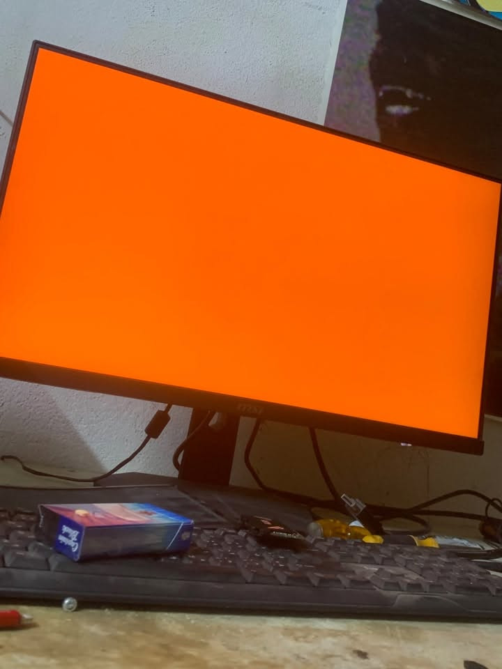 شو هذا ع النص الله يسطرة 😂
8gb.   RX580


**إذا كنت صاحب هذا الإعلان وتريد حذفه لأي سبب، رجاءا أرسل رسالة إلى الدعم الفني**