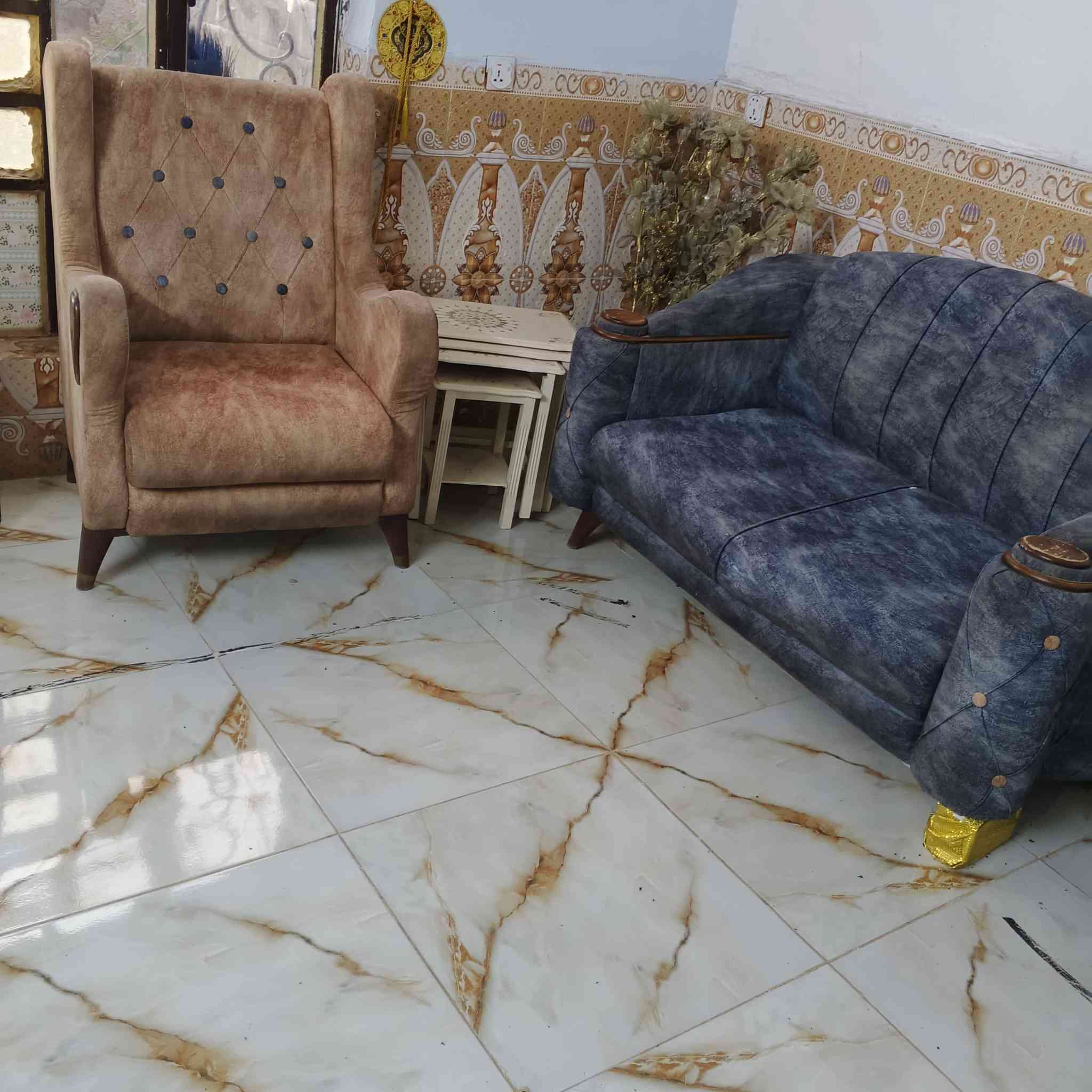 للبيع تخم 10مقاعد250 وبي مجال مع ميز بلازمه 30وبي مجال


**إذا كنت صاحب هذا الإعلان وتريد حذفه لأي سبب، رجاءا أرسل رسالة إلى الدعم الفني**