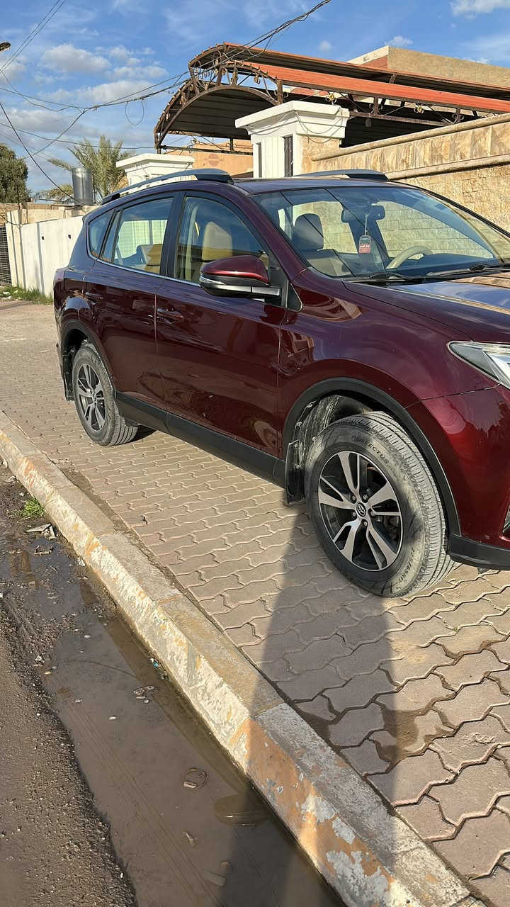 السلام عليكم
راف فور 2017 خليجي
فول 1/1
ماشيه 142 كم
السياره نظيفه  وتعبان عليها 
المكان صلاح الدين تكريت
السعر 183  الشراي يتصل ويدلل 
***********
