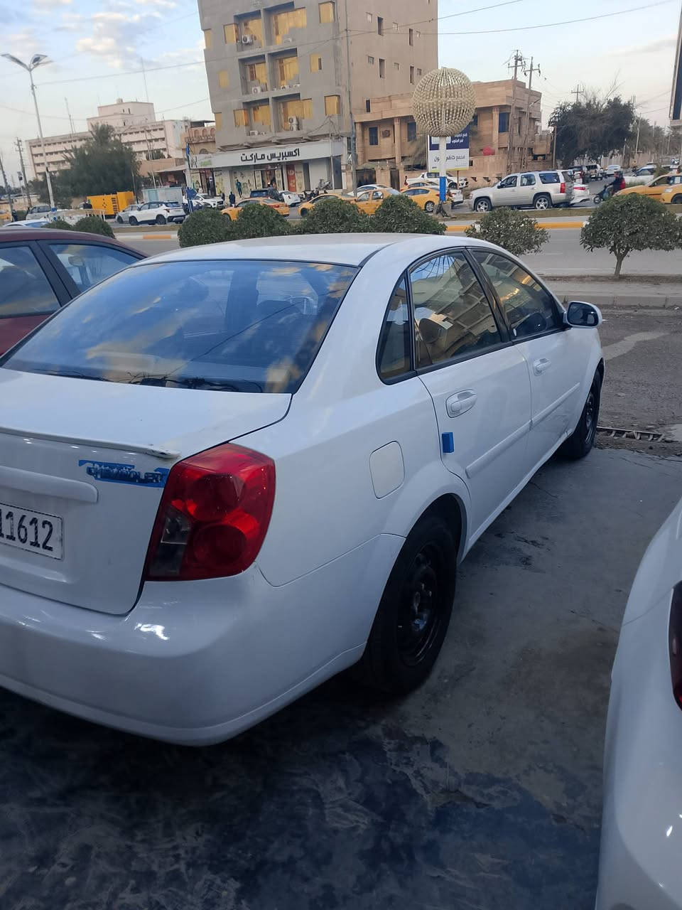 سلام عليكم اوبتره موديل 10 بيه قطعتين صبغ السعر 75 وبيه مجال مكان السياره السماوه ***********
